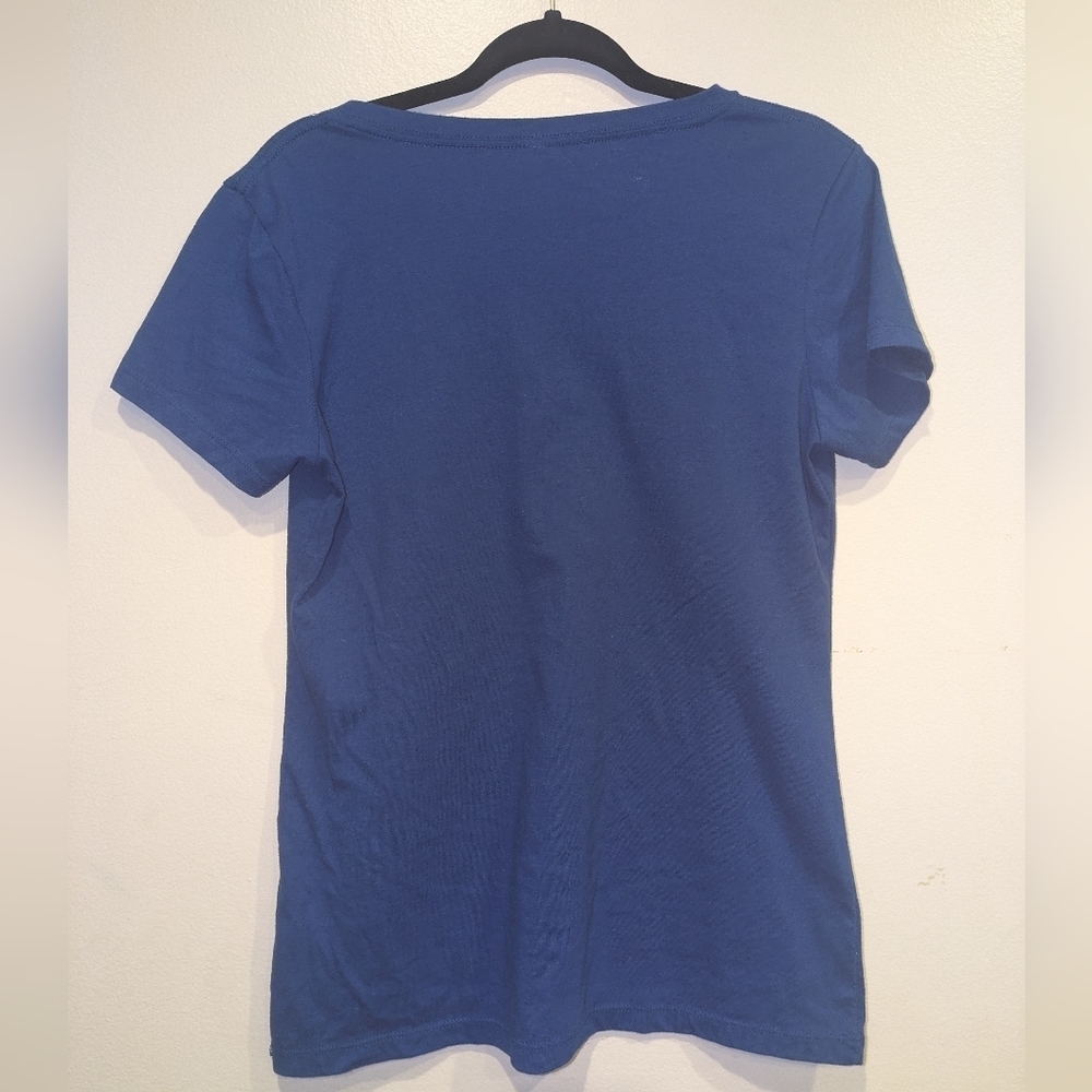 Hallmark Christmas T-shirt Size XL - Picture 2 of 4